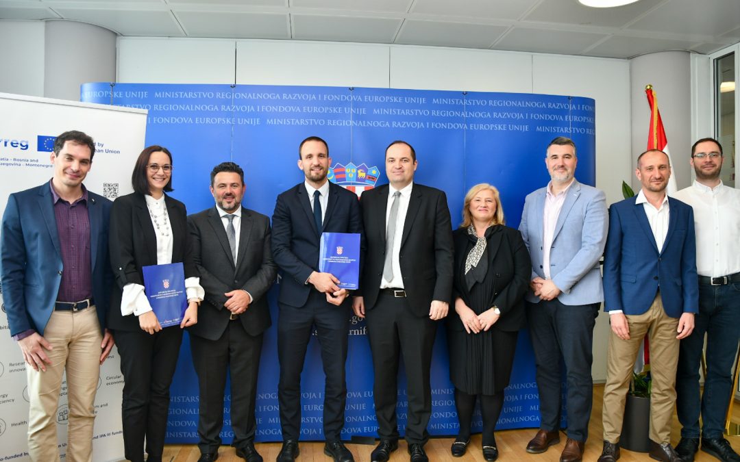 Signed contract on co-financing of the EmBRACE project